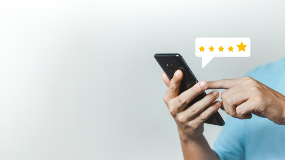 Customer leaving a 5-star review