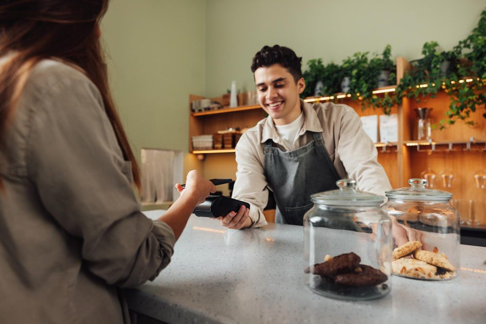 Card payment at a cafe