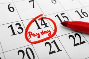 Calendar with 15-day payment deadline circled in red