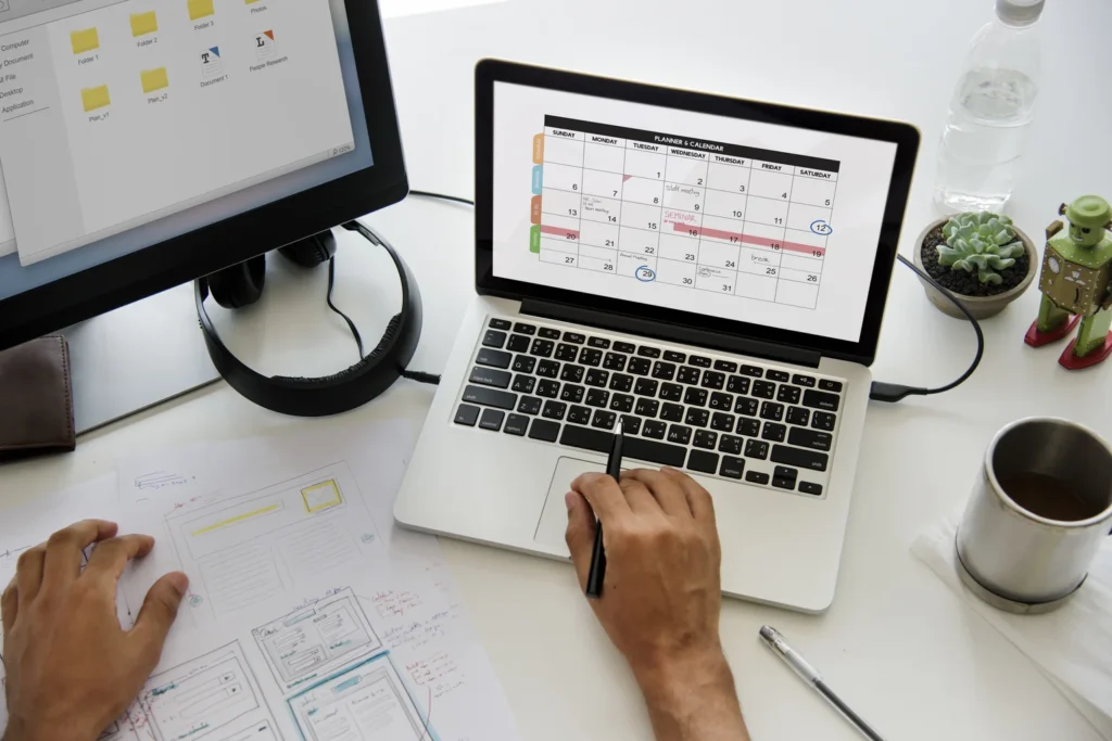 Calculating timesheet with a time card calculator interface