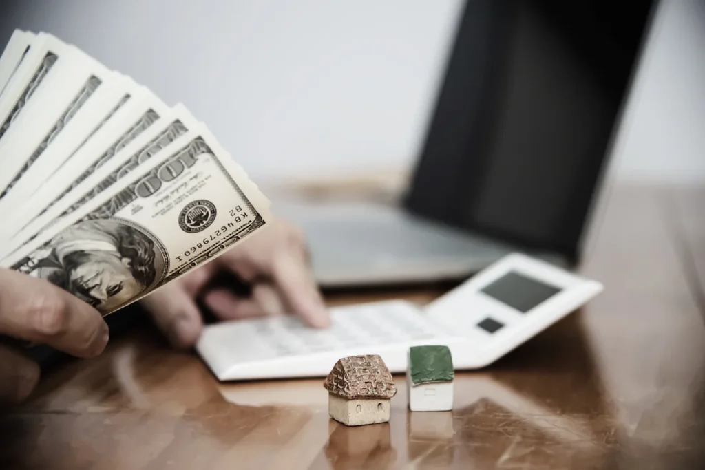 Interactive mortgage calculator showing loan amounts, terms, and interest rates.
