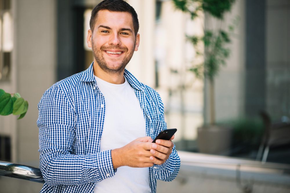 contractor using smartphone for work